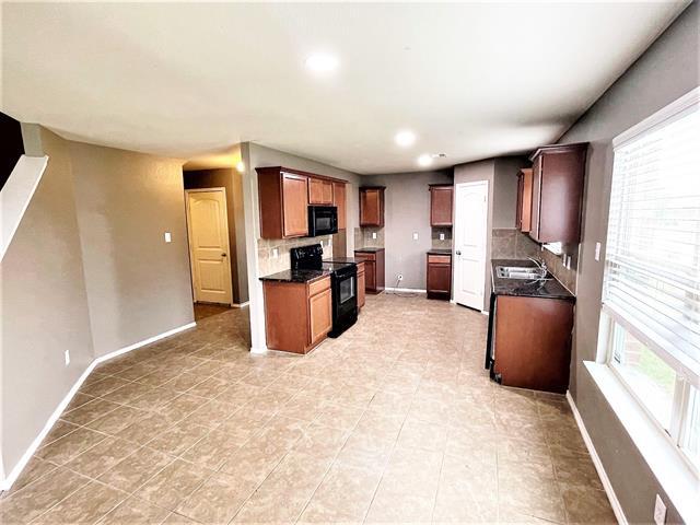 Building Photo - 208 Dye Dr