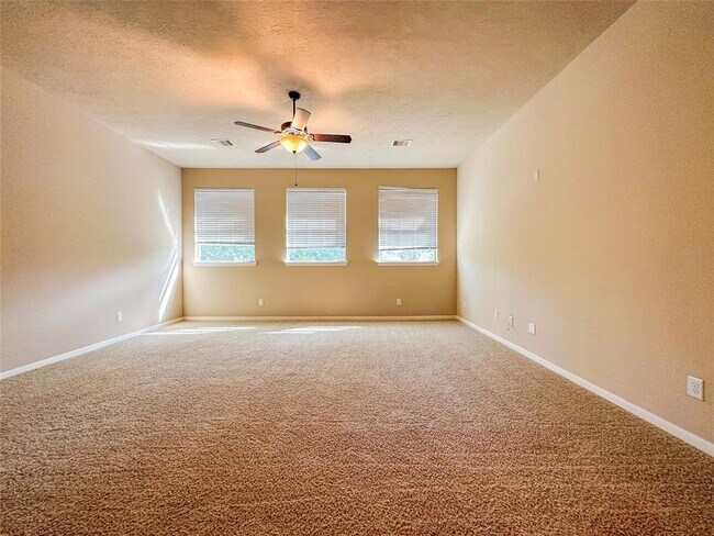 Building Photo - 135 E Canyon Wren Cir