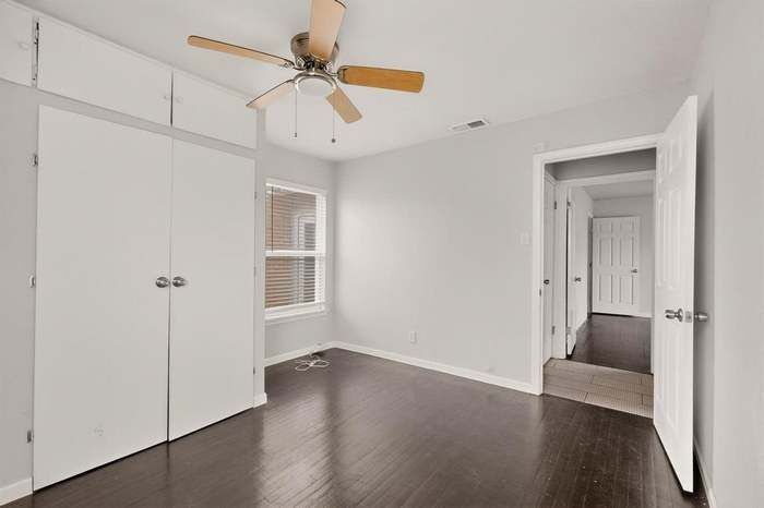 Building Photo - 632 Freeman Dr