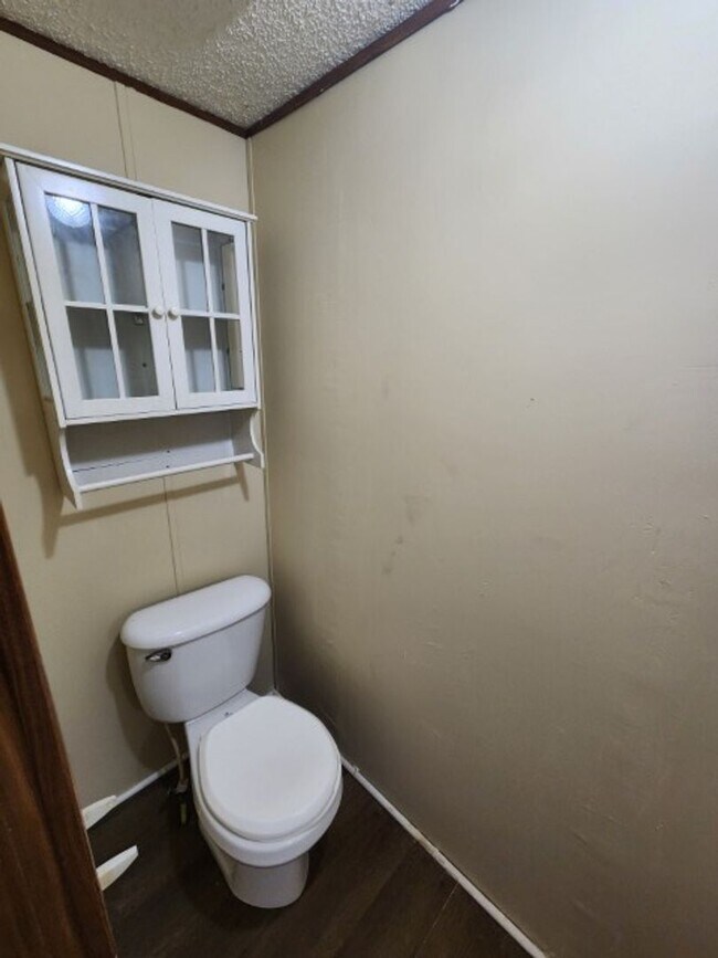 Building Photo - 42 Wilma Ln