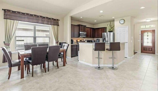 Building Photo - 17419 Woodfalls Ln