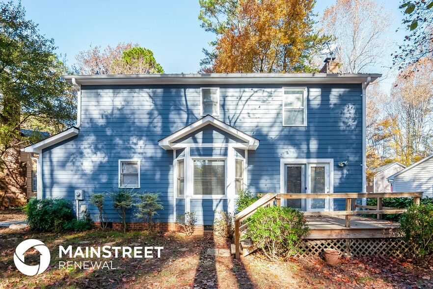 Building Photo - 19600 Whilehaven Ct