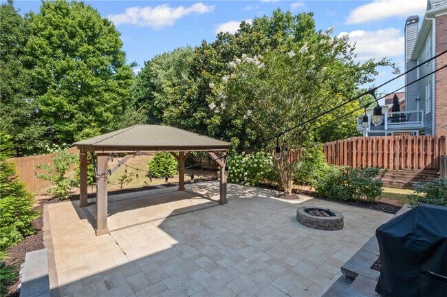 Building Photo - 12857 Waterside Dr