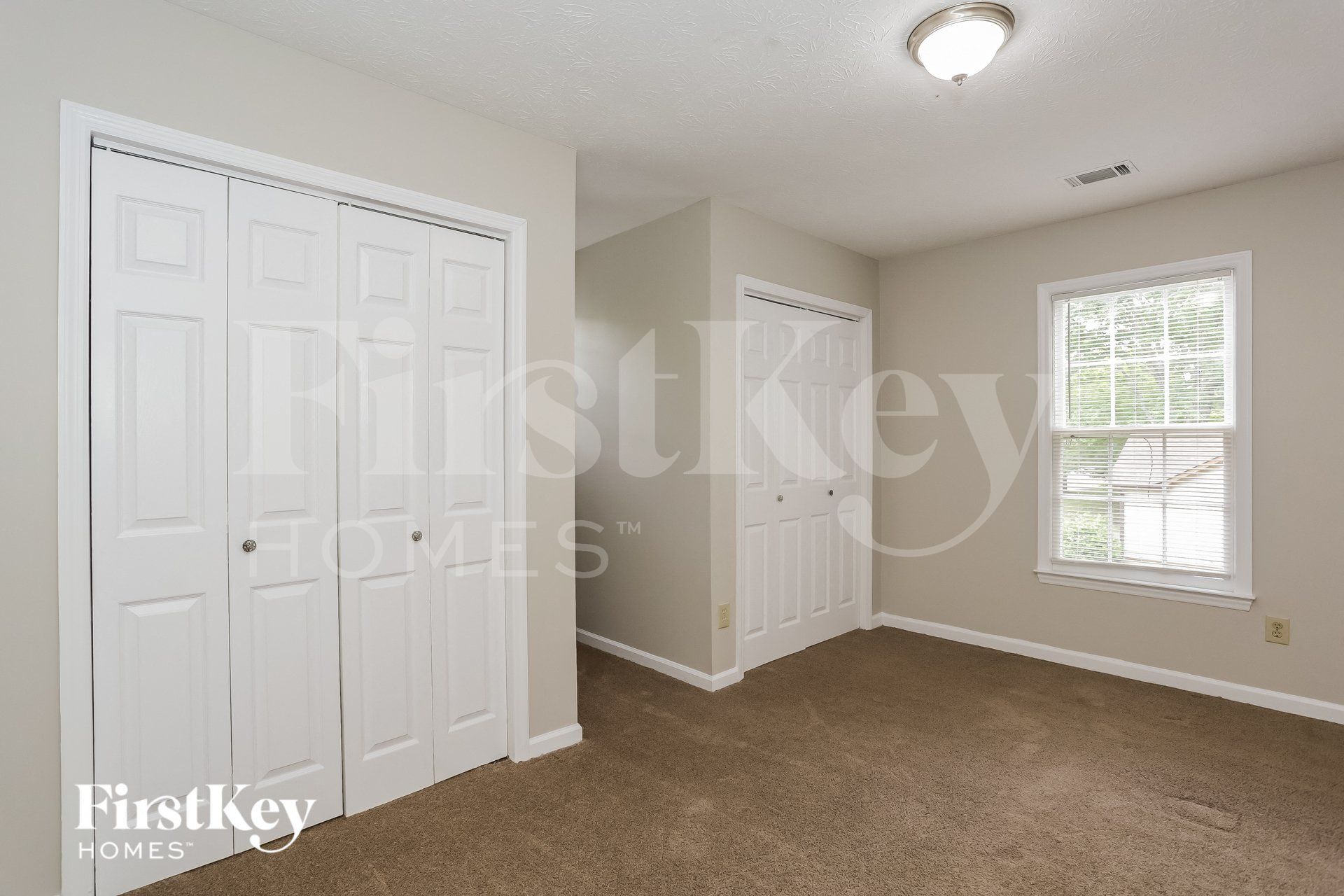Building Photo - 3900 Hadley Farm Dr
