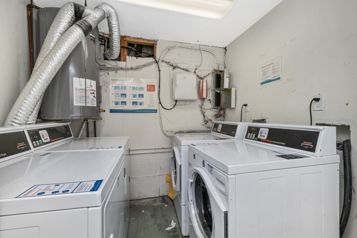 Building Photo - 2 Centre Street Ter