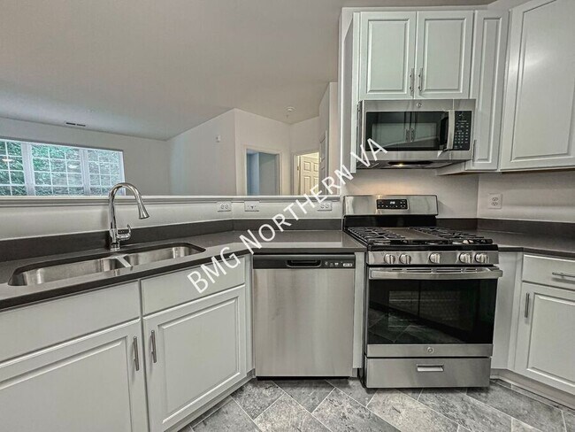 Building Photo - 4210 Mozart Brigade Ln