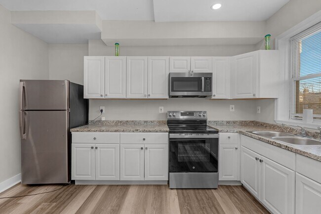 Building Photo - Beautiful Newly Renovated 3 Bedroom with a Large Basement For Rent in Mill Hill District of Balti...