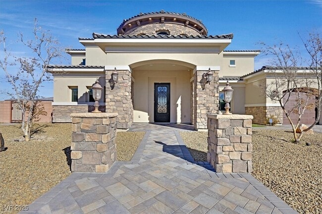 Building Photo - 5790 Aspen Falls Cir
