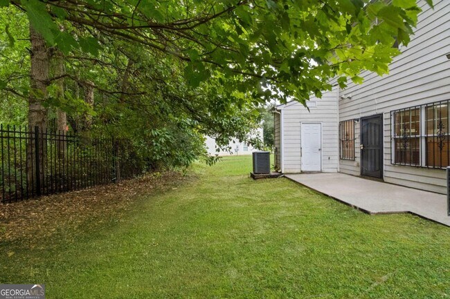 Building Photo - 239 Brookview Dr
