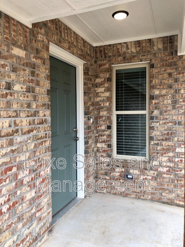 Building Photo - 1501 MacAlpine St