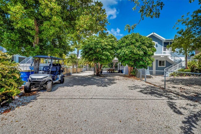 Building Photo - 129 Nautilus Dr