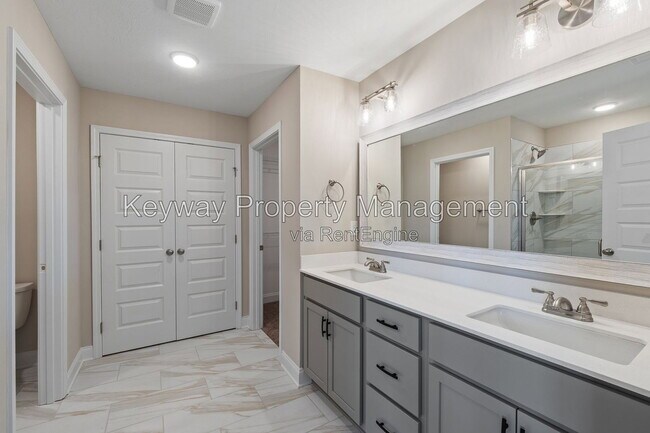 Building Photo - 3004 Purity Wy