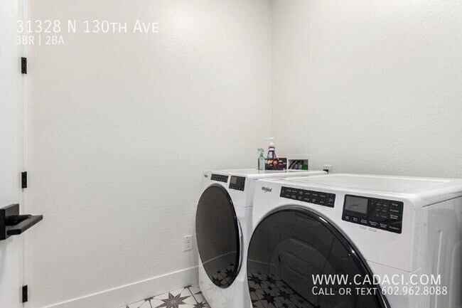 Building Photo - 31328 N 130th Ave