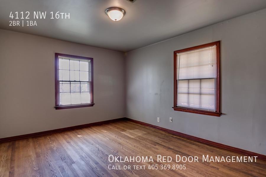 Building Photo - 4112 NW 16th St