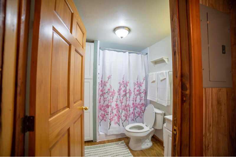 Building Photo - 496 Pearl Ln