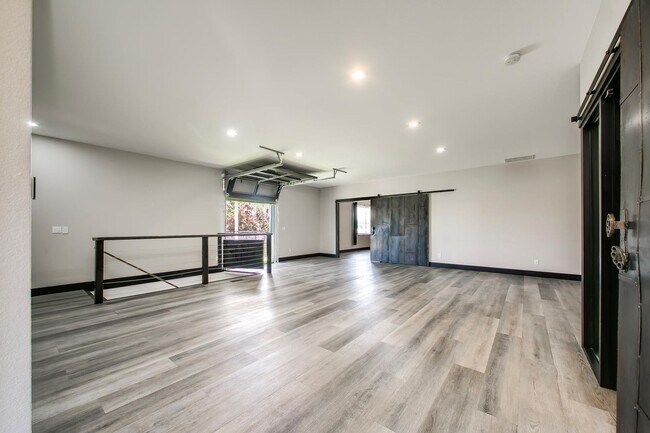 Building Photo - 4105 N Adams St