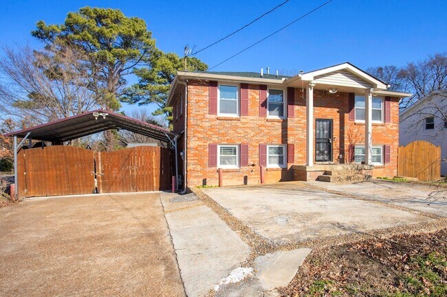 Building Photo - 312 Paragon Mills Rd