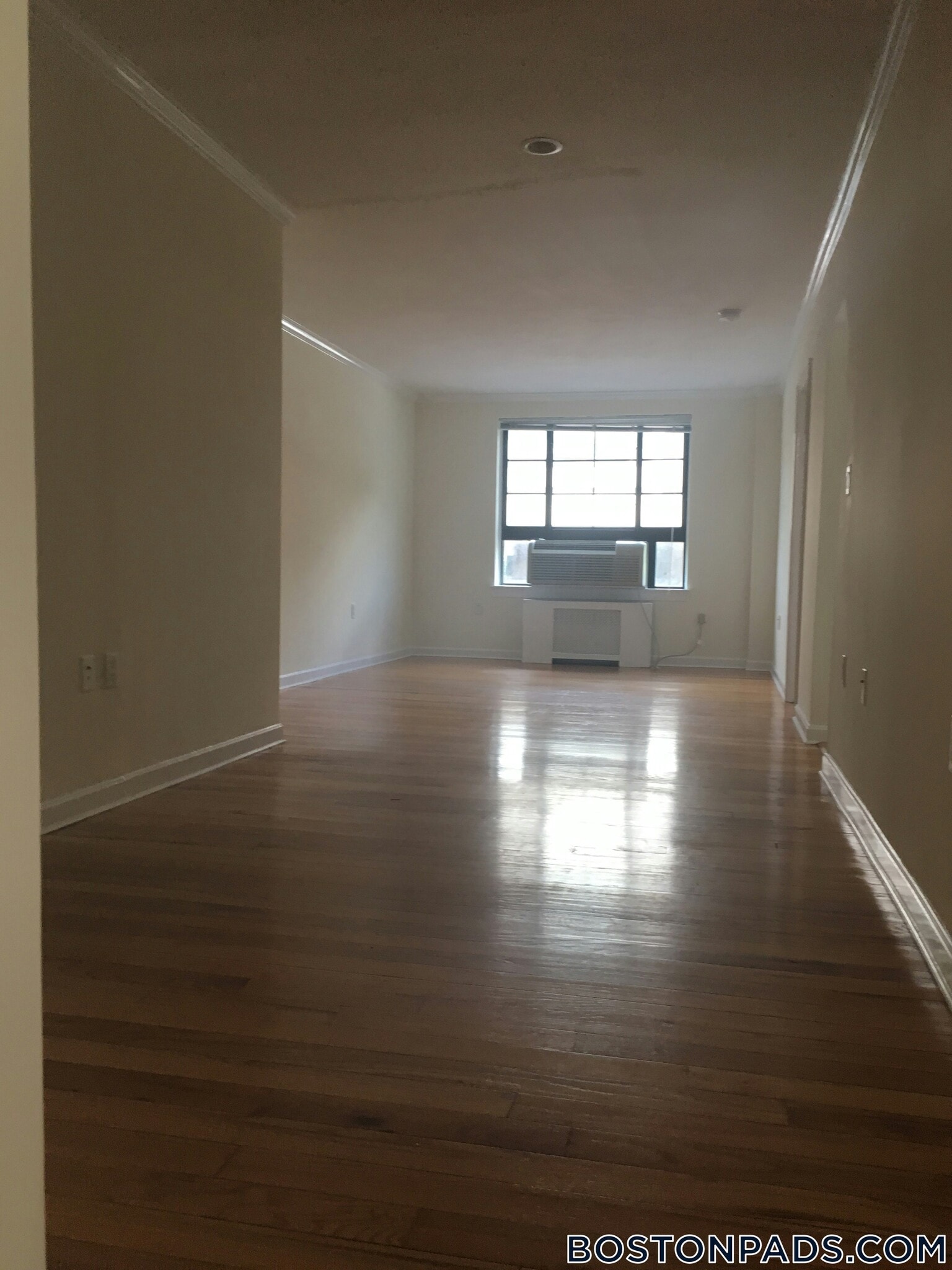 Building Photo - 60 Brattle St