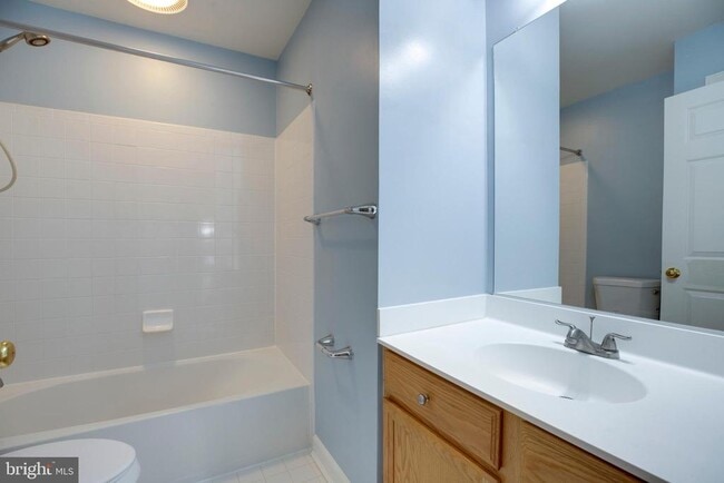 Building Photo - 12691 Heron Ridge Dr