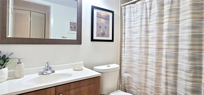 Building Photo - 157 Brackenwood Rd