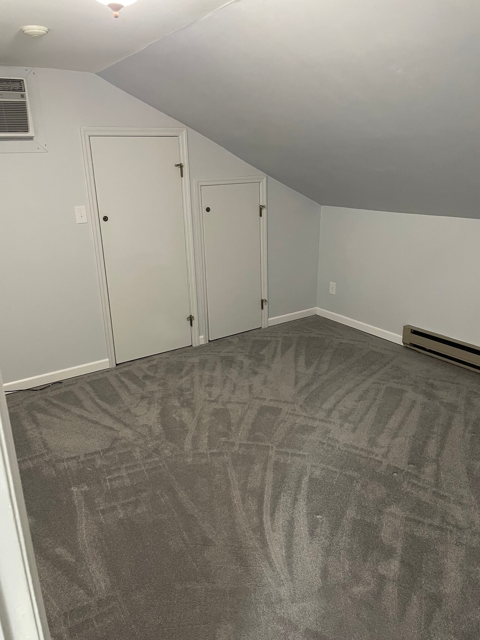 Building Photo - 20 Cosman Dr