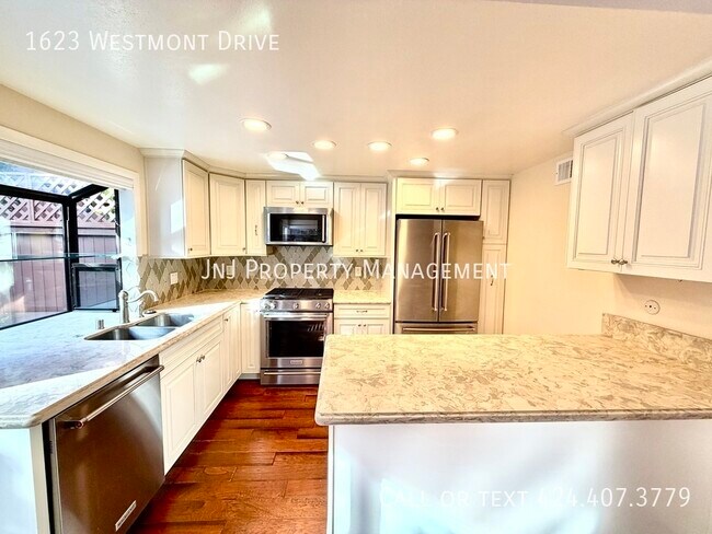 Building Photo - 1623 Westmont Dr