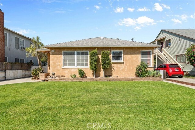 Building Photo - 3633 Lime Ave
