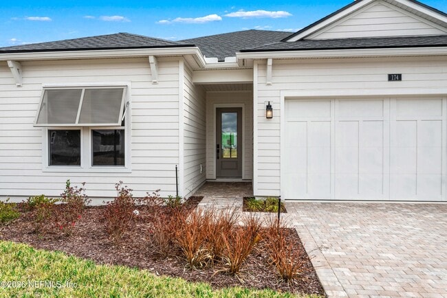 Building Photo - 174 Pine Leaf Dr