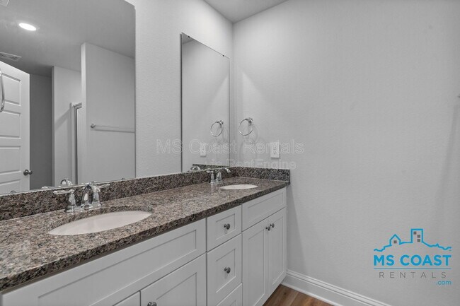 Building Photo - 12226 Frazier Ln