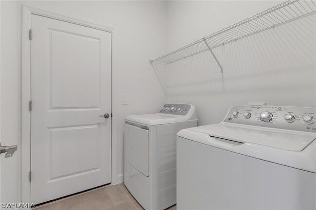 Building Photo - 19600 Hinkley Dr