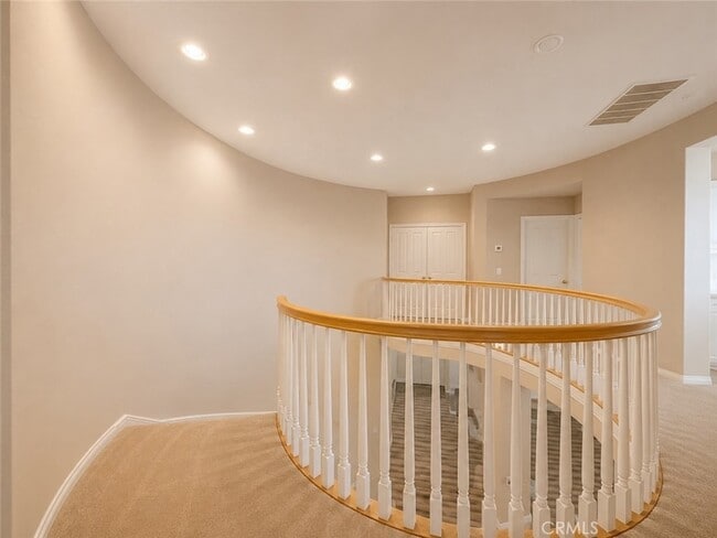 Building Photo - 1461 W Harrison Ave