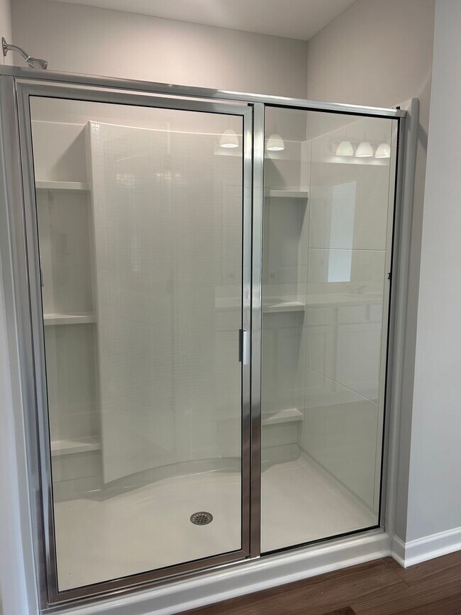 Building Photo - Spacious 3BR Townhome in Durham Near RTP, RDU & Downtown