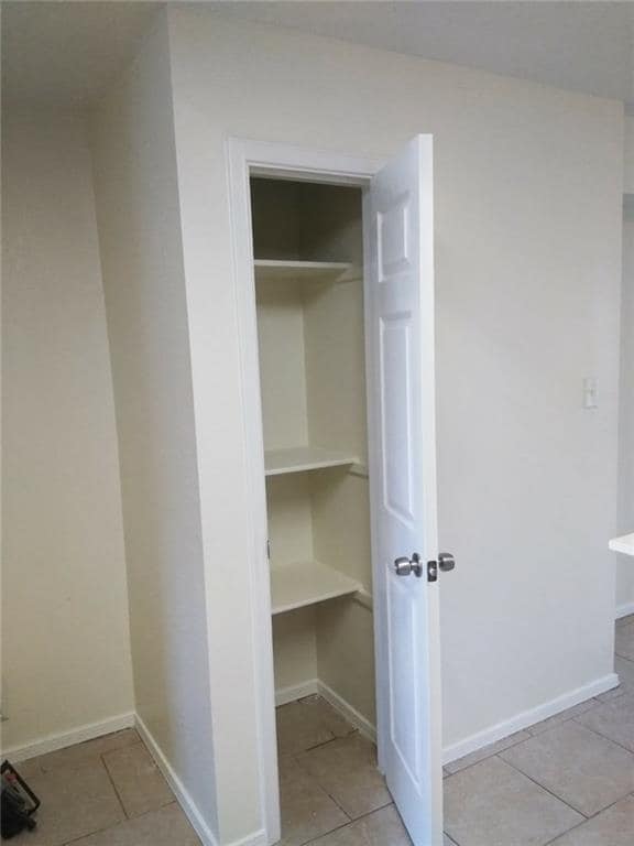 Building Photo - 4016 Moonlight Ave