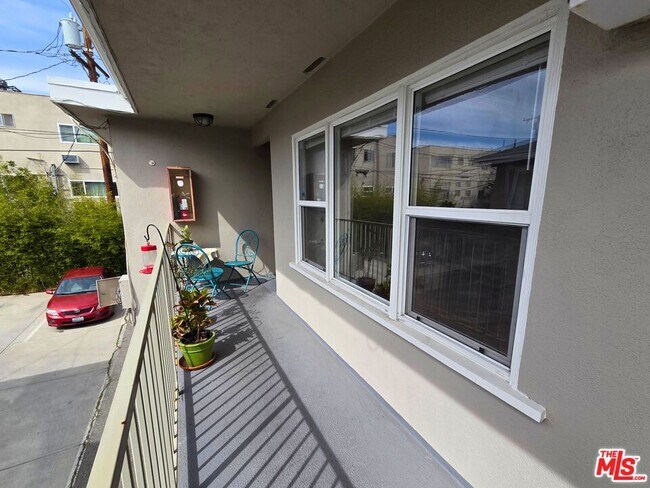 Building Photo - 7621 Hampton Ave