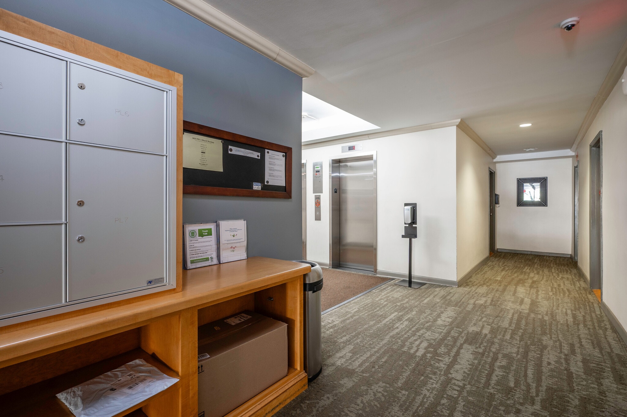 Mail area - 4100 W St NW