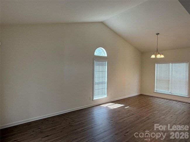Building Photo - 10411 Hellebore Rd