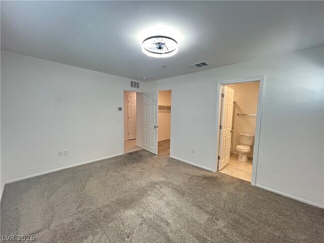 Building Photo - 661 Foam Flower Ln