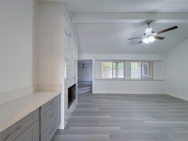 Building Photo - 22206 Goldstone Dr