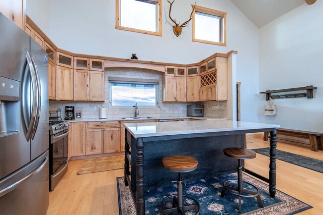 Building Photo - 4535 Roxanne St