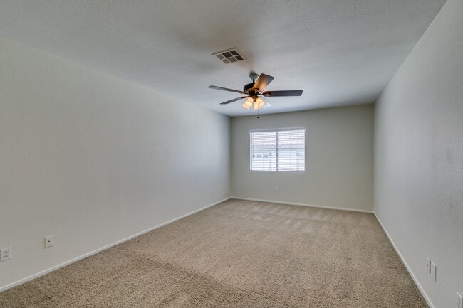 Building Photo - Coming Soon!! 3 Bedroom 2.5 Bathroom Townh...