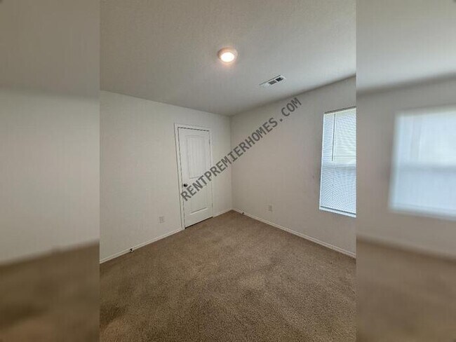 Building Photo - 80 Kinley Brk Ln
