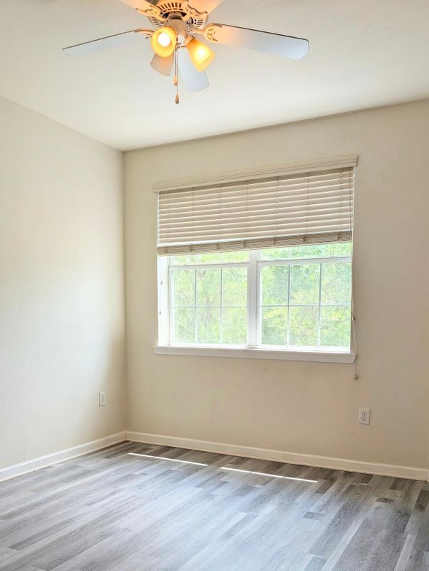 Building Photo - 415 S Villa San Marco Dr