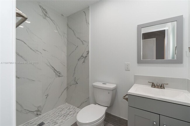 Building Photo - 2620 NW 83rd Ave