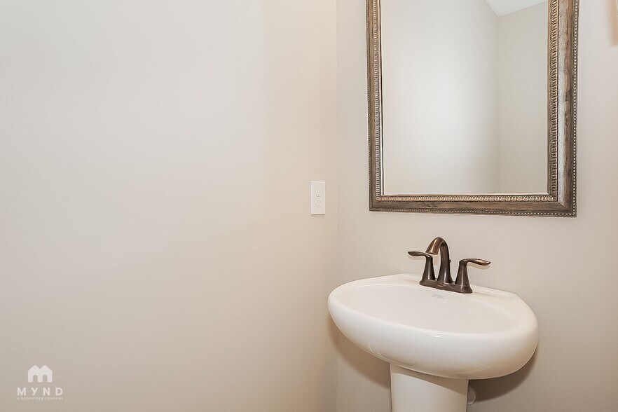 Building Photo - 1419 Feldspar Ct