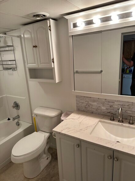 Bathroom - 113 S Highland Ave
