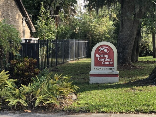 Building Photo - 1662 Spring Garden Ct