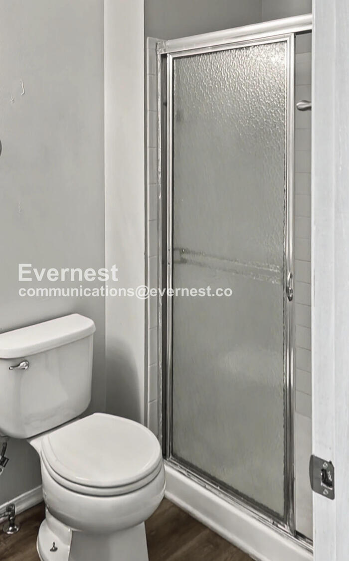 Building Photo - 2887 Creith Ct