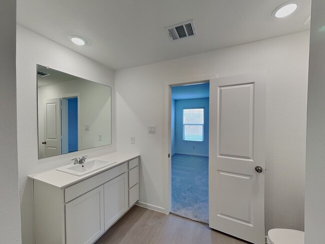 Building Photo - NEW CONSTRUCTION! READY NOW!