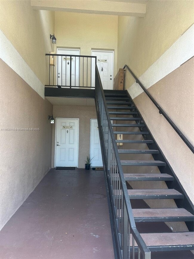 Building Photo - 815 Boynton Beach Blvd