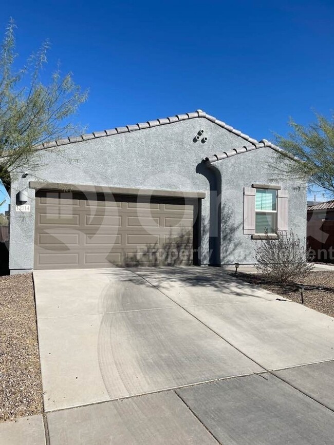 Primary Photo - 12114 W Avianna Wy